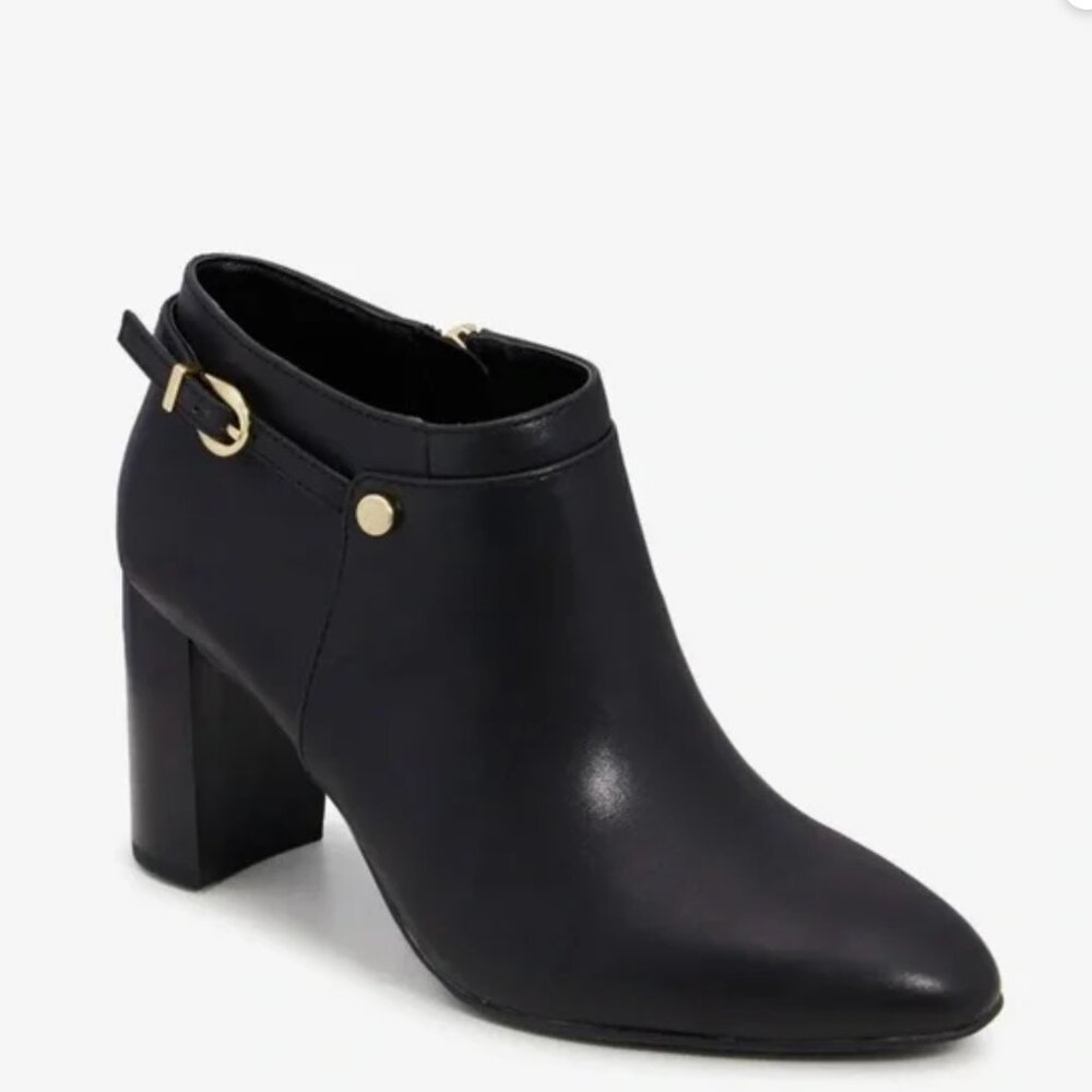 Vince Camuto Women’s Coorin Heeled Booties in Black Size 8